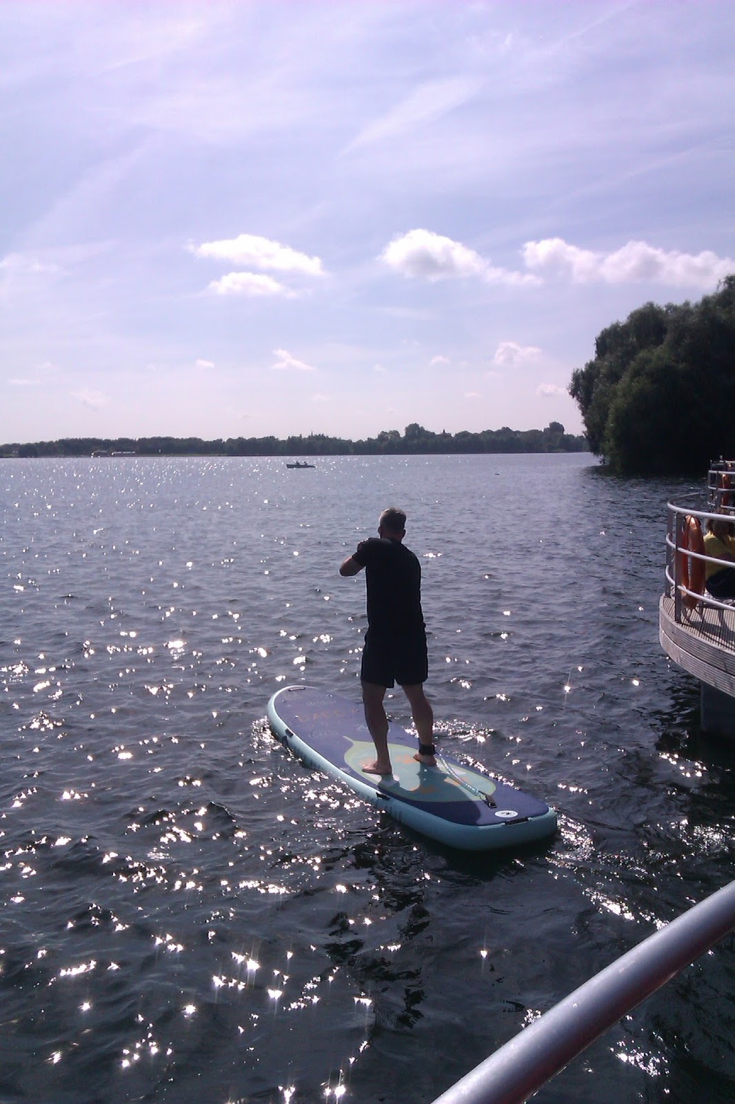 Frau Frieda "Floating Houses" an der Xantener Nordsee