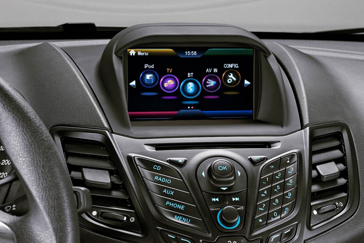 Fiesta, EcoSport e Focus recebem Central Multimídia opcional