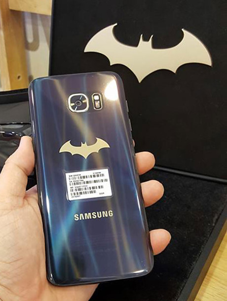 Loan gia Samsung Galaxy S7 edge 'nguoi doi' - Anh 2