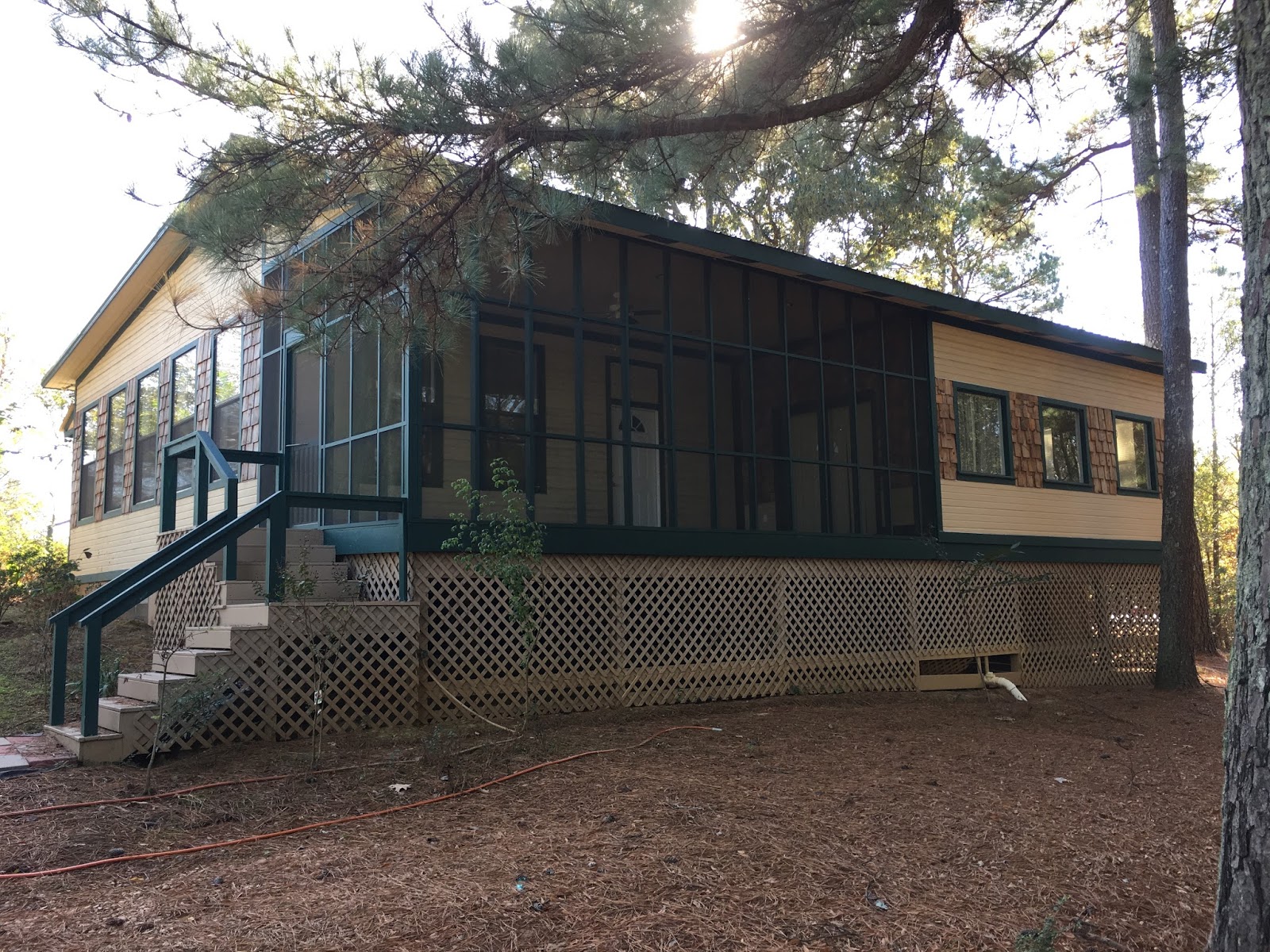 Piney Hawk Faust Hill House (Available)