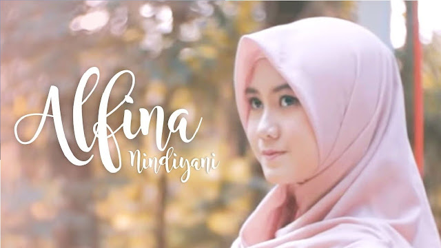 Lirik Lagu Law Kana Bainanal Habib