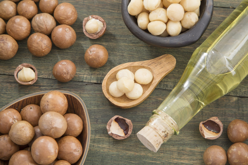 5 Powerful Benefits of Macadamia Nut Oil Women's Secret