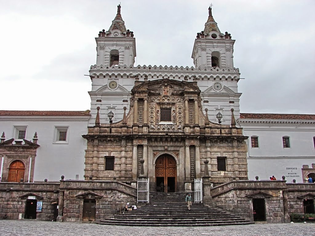 La Arquitectura de Quito Iglesia de San Fransisco La Arquitectura de Quito Iglesia de San Fransisco