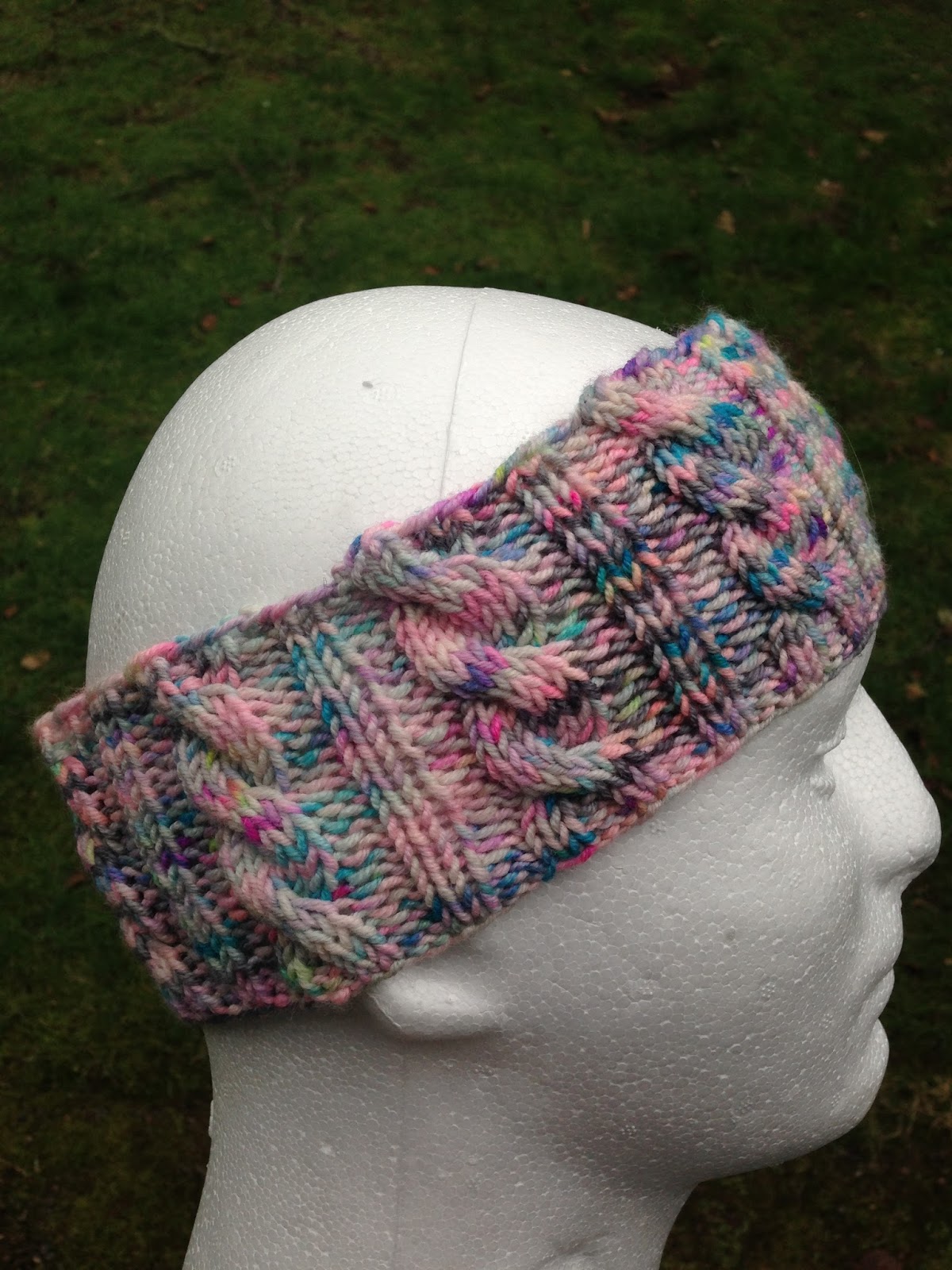 56Stitches Ribs & Cables Headband