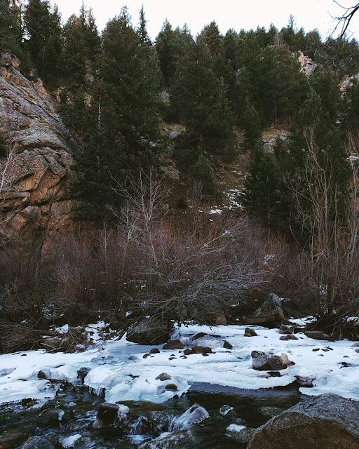 boulder falls