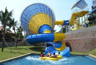 A Famosa Resort