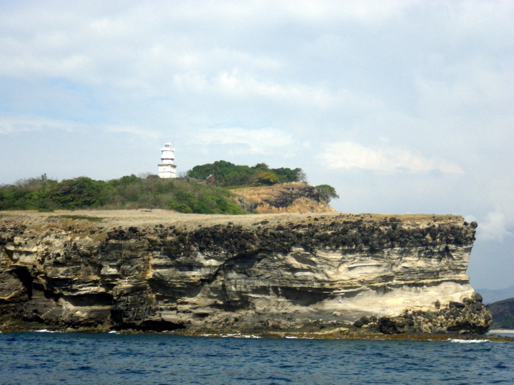 - tey's fleeting moments -: A Glimpse of Capones Island