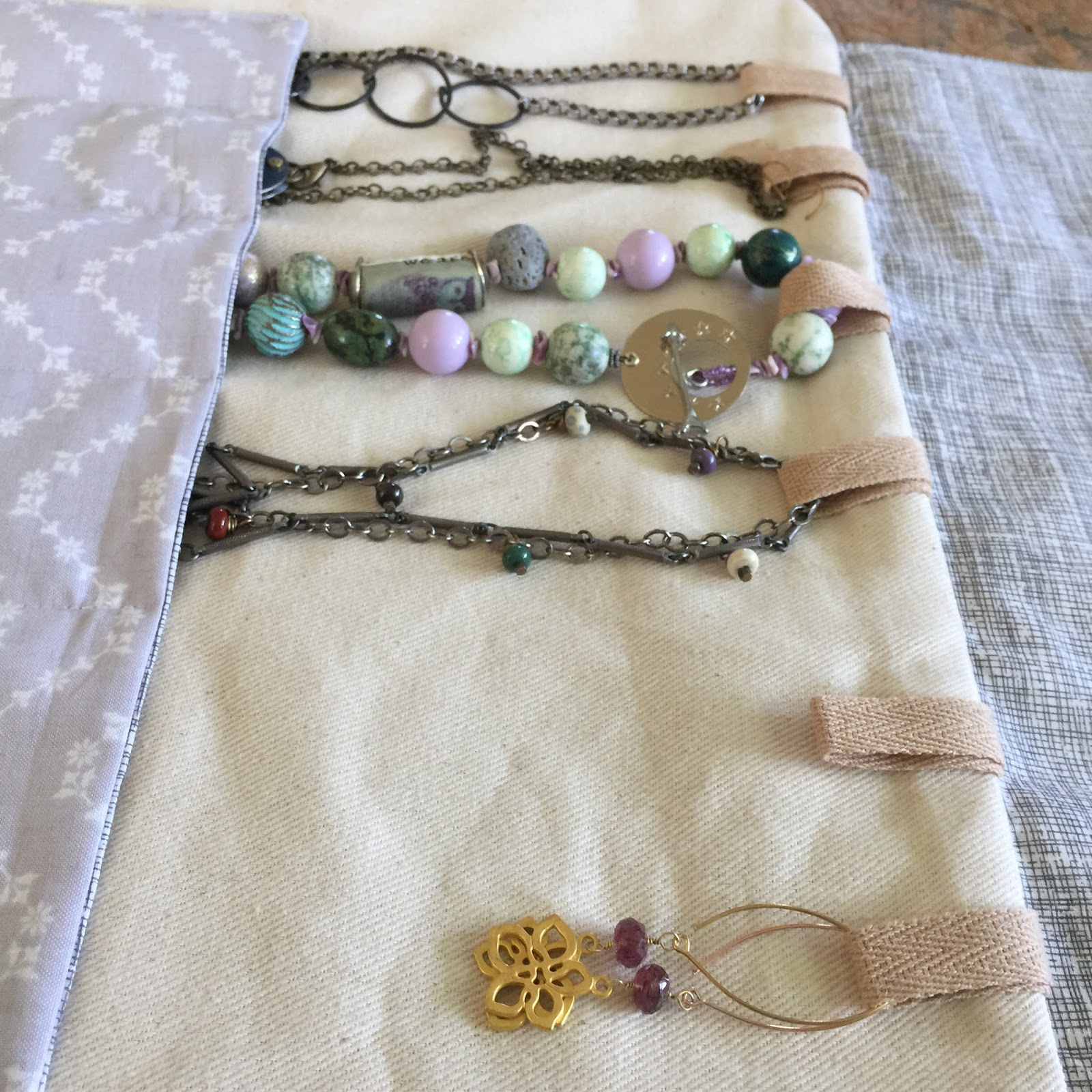 The Jewelry Roll