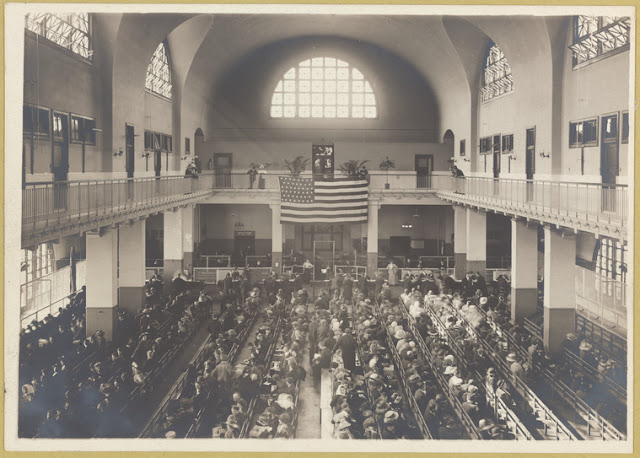 La inmigración en Ellis Island Nueva York a principios del siglo XX