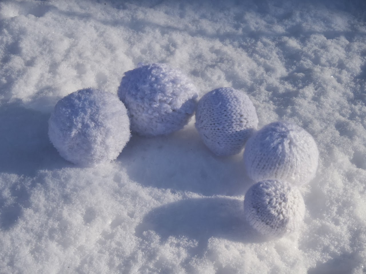 Stana&amp;#39;s Critters Etc.: 101 Snowballs