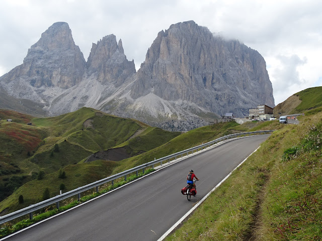 Ascension du Passo di Sella (Italie)