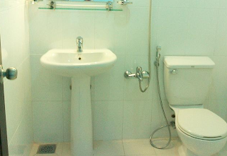 vòi hoa sen, máy nước nóng xoa dịu mệt mỏi vì công việc
