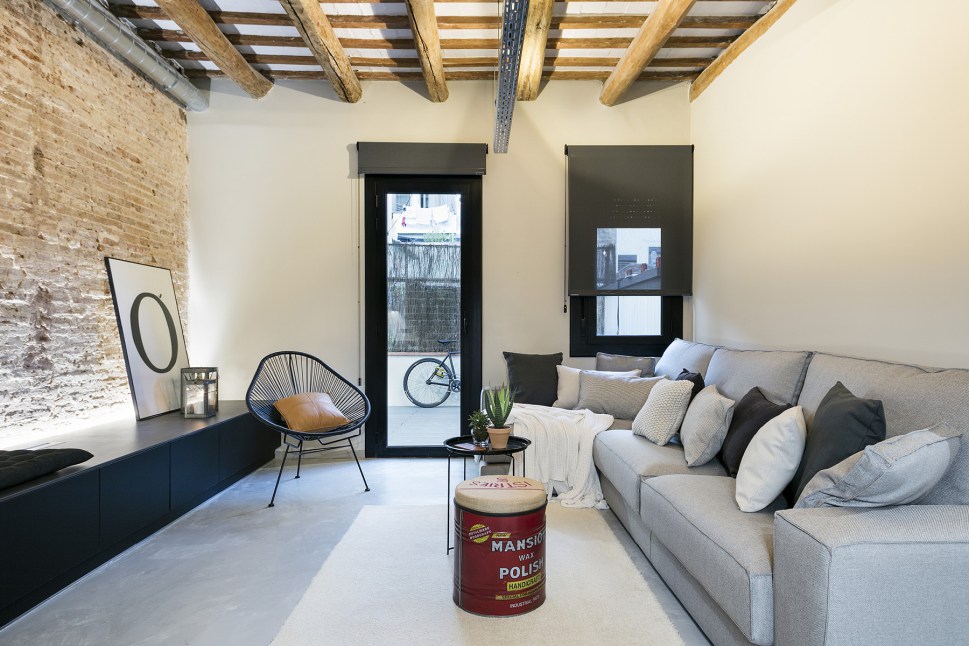 decordemon new york style loft in barcelona