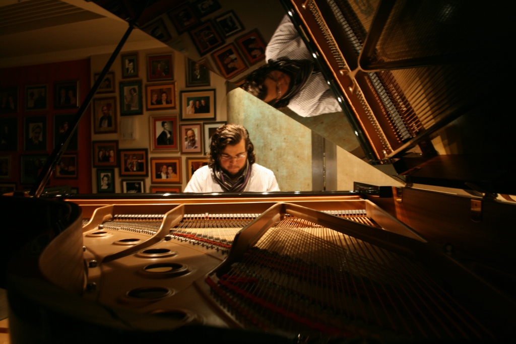 Fundacio IEN Cicle Classica Ambrosio Valero, piano dimecres 1 de