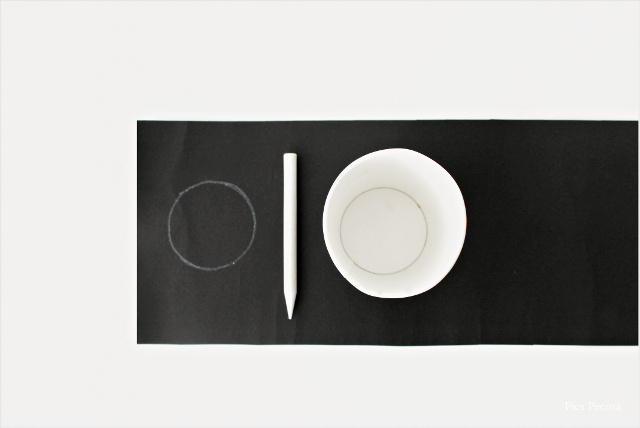 como-hacer-bruja-halloween-vaso-carton-reciclado-diy-hacer-sombrero