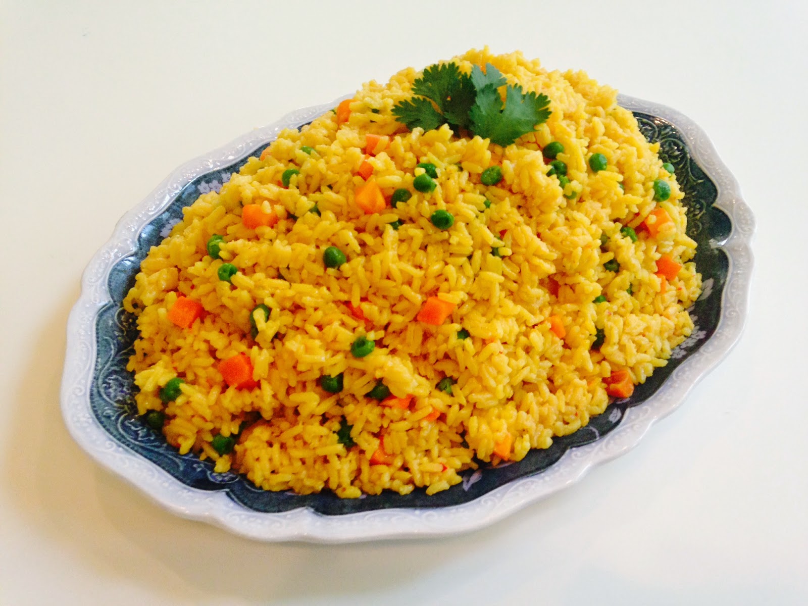 Sofie's Kitchen: Cinco De Mayo Vegetarian Yellow Rice with Vegetables