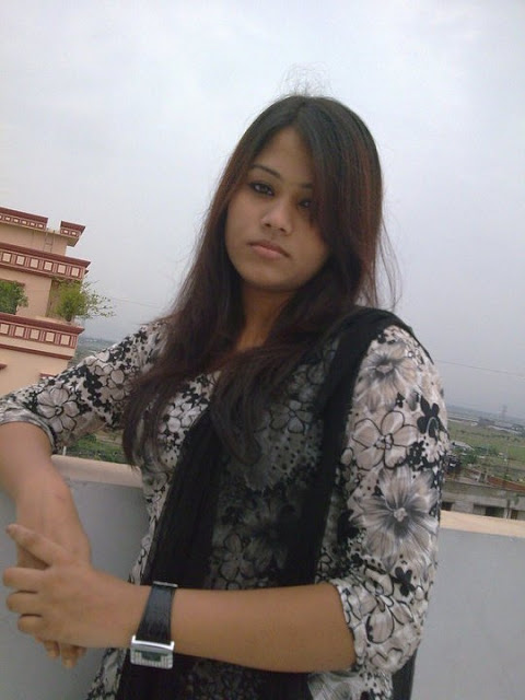 BANGLADESHI HOT MODEL ACTRESS: Bangladeshi Girls Latest Hot Sexy Image