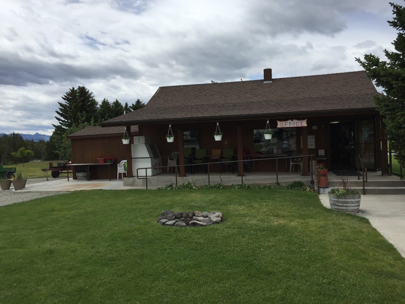 BLUE SKY AHEAD Yellowstone's Edge RV Park, Livingston, MT