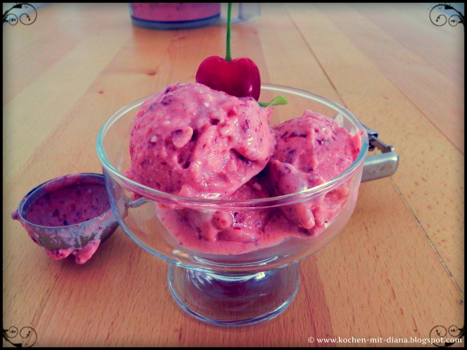 Super fast cherrie ice cream Cooking with Diana