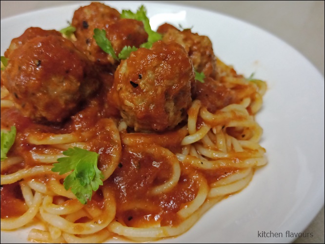kitchen flavours Pasta with Meatballs