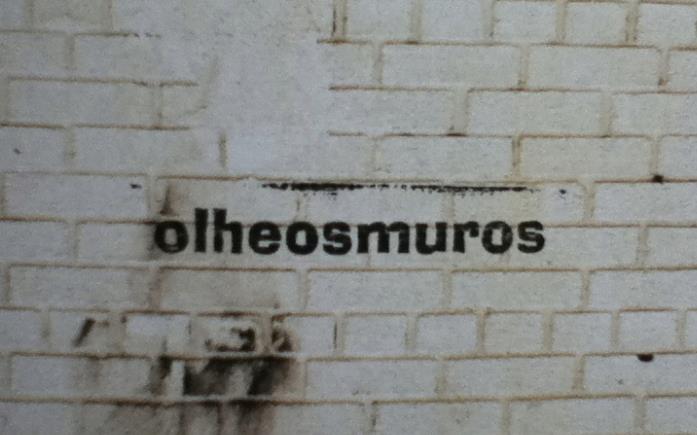 Corrente Liter ria Olhe Os Muros