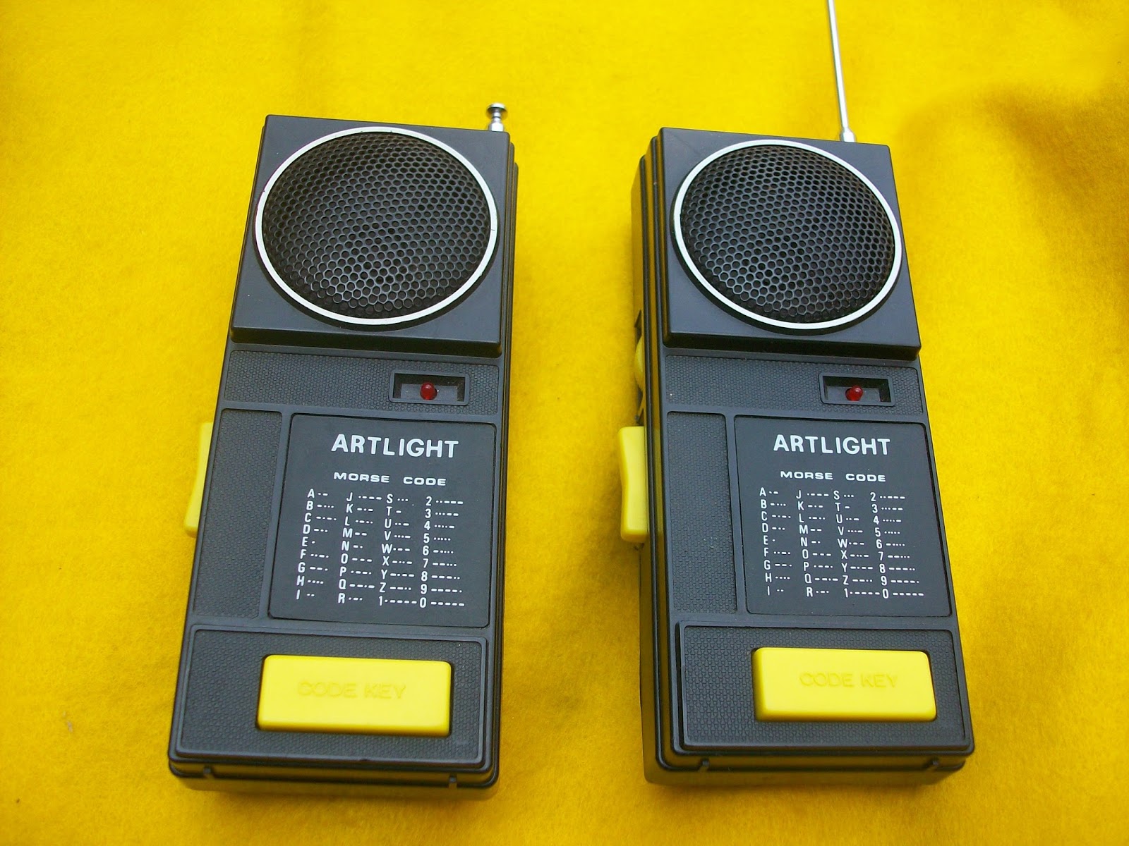 serba vintage Walkie Talkie toys vintage, minat?