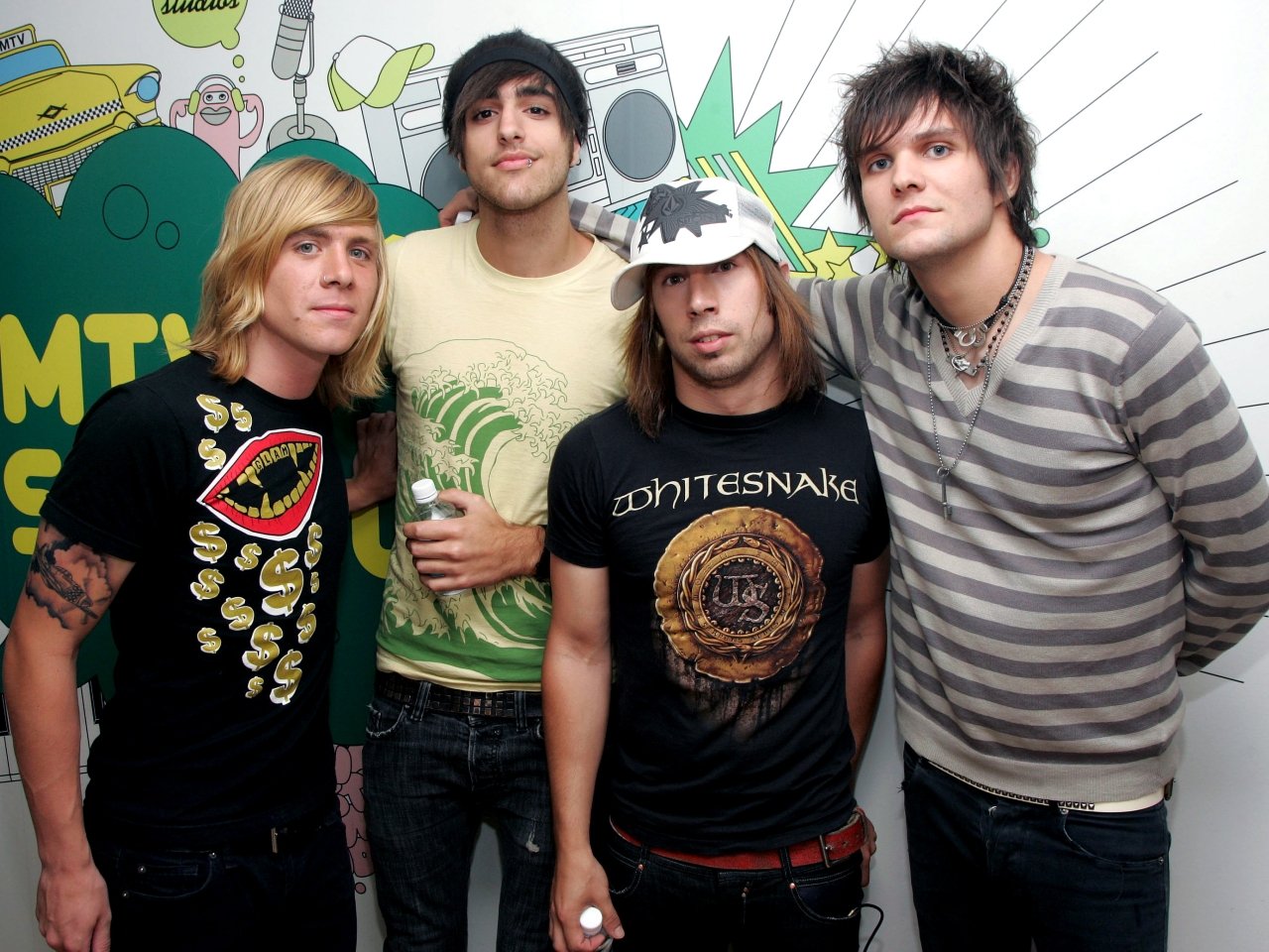 2006 - boys like girls. Do boys like. Do boys like. Do boys like. татуировка звезда цветная поп панк.