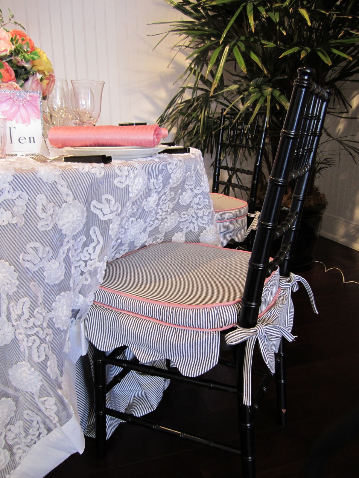 classic • casual • home: Ready for a Party? Check Out These Table Linens