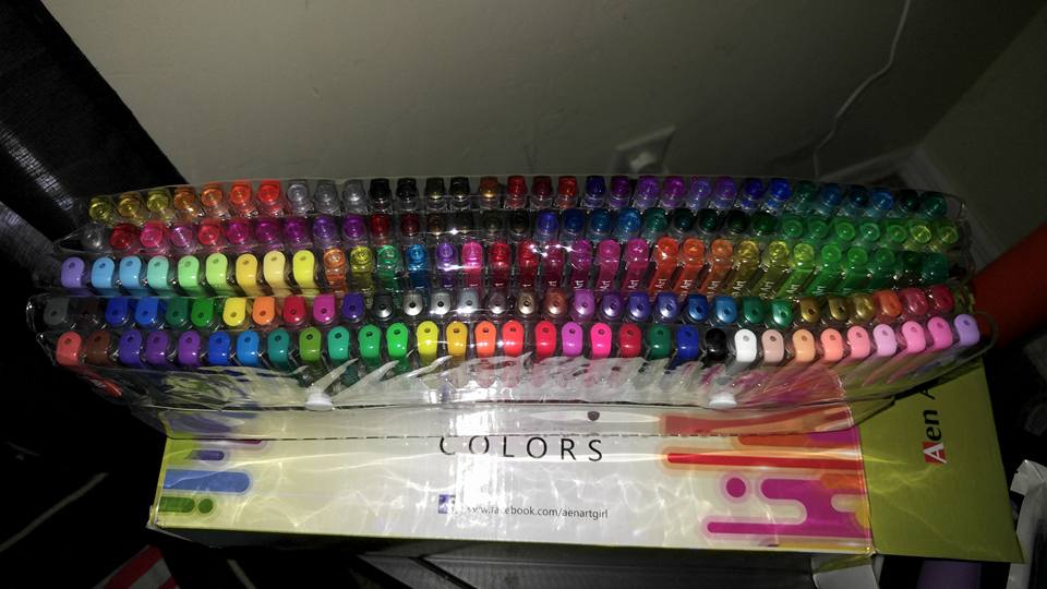 Amy's reviews Aen Art Gel Pens 160 Colored Gel Pen Set with 160