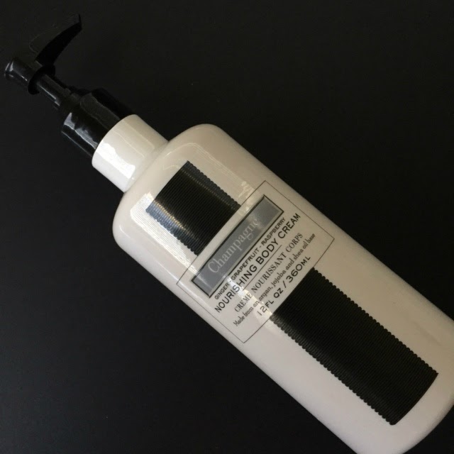 LAFCO New York Daffodil Guest Room Candle, Sea & Dune Reparative Hand