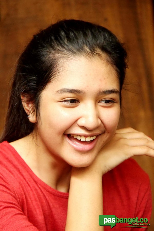 SeMeWeW: Foto Cantik Mikha Tambayong