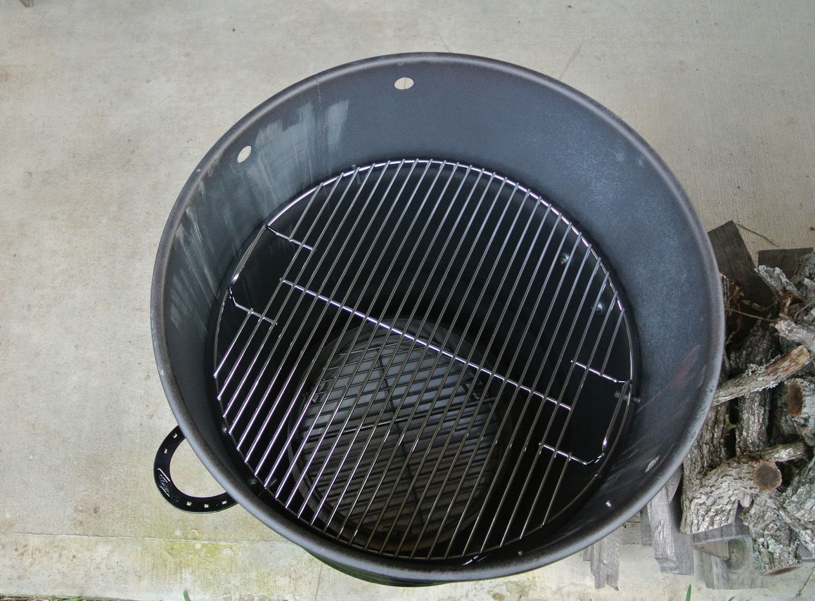 Texas Pit Quest Review How Does the Pit Barrel Cooker Stack up as a Compact BBQ Smoker Option?