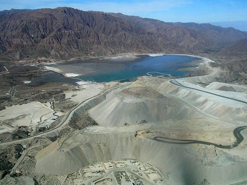 Minería: Un dique de colas no es para riego ni recreación, es un