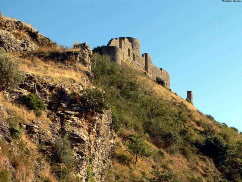 Storia di Scandale Paesi di Calabria Malvito