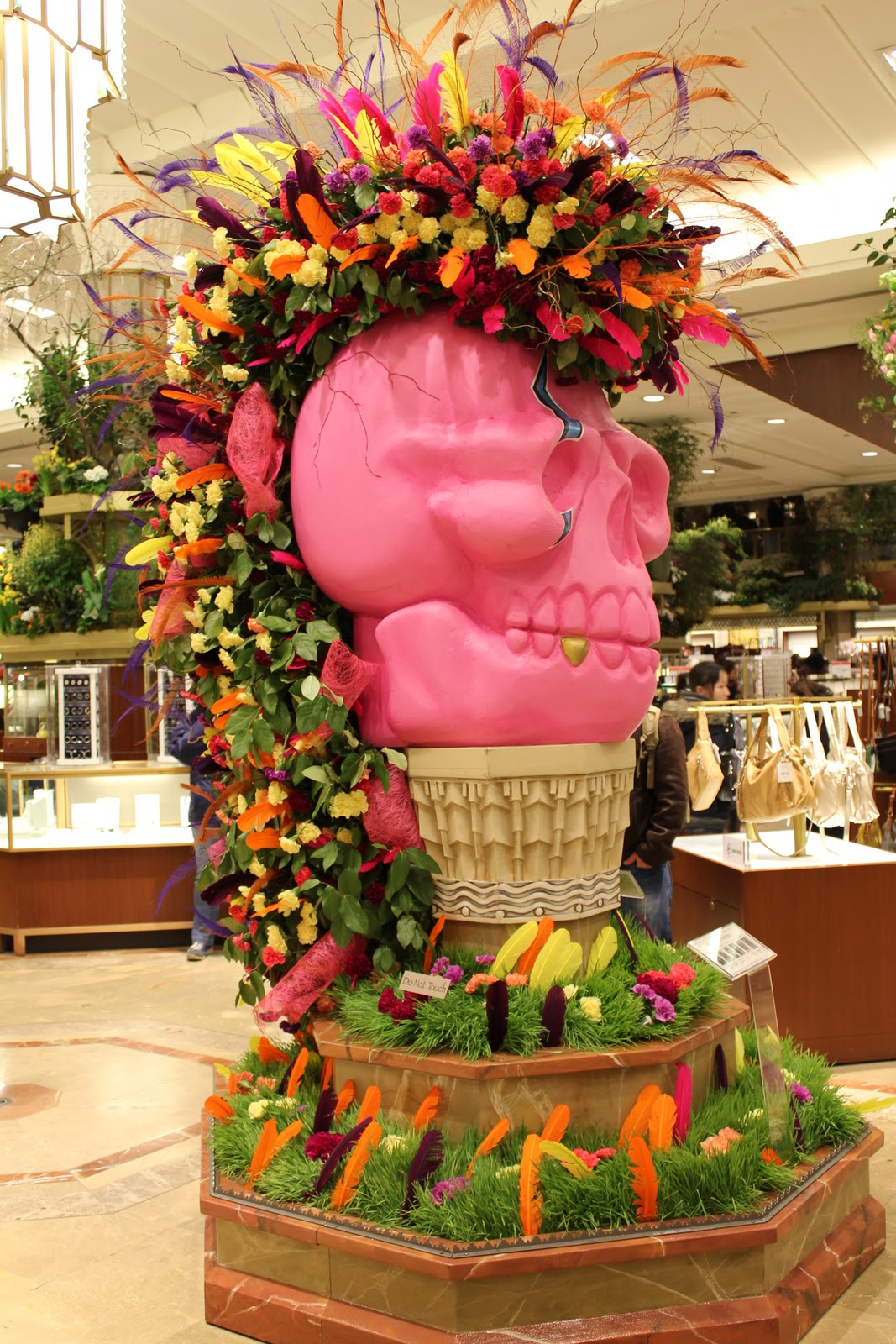 THE POZE Macy's flower show