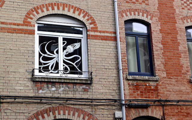 street art -  festival les fenêtres qui parlent - lille - france -