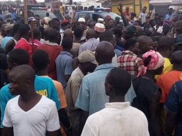 Following Yoruba/Hausa Clash, Ambode Shuts Down Mile 12 Market Following Yoruba/Hausa Clash, Ambode Shuts Down Mile 12 Market