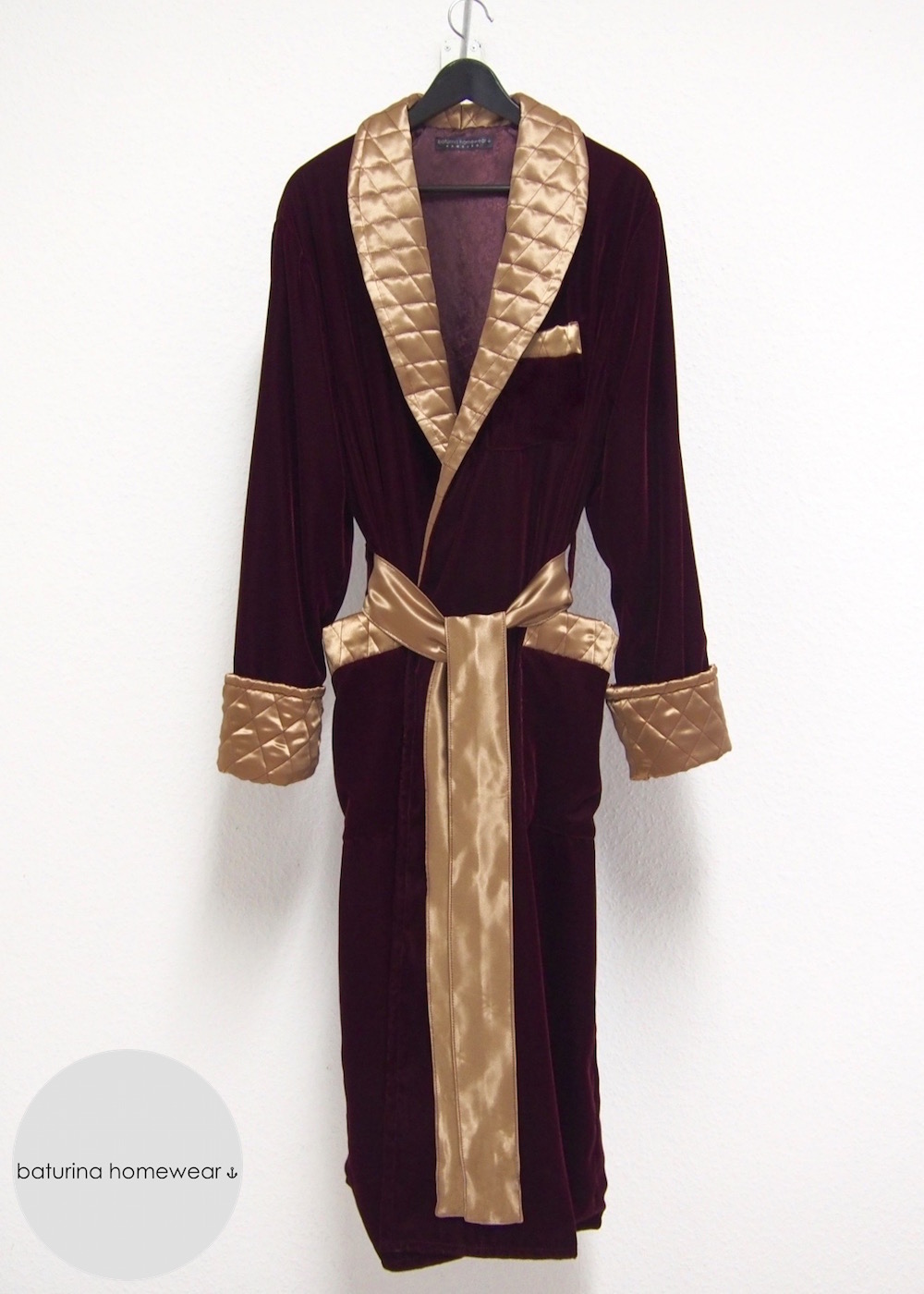 Men's Long Dressing Gowns in Red Velvet and Quilted Silk