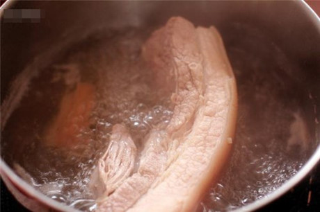 Thit luoc cham mam tom chua khong lo ngan cho bua com ngay he - Anh 3