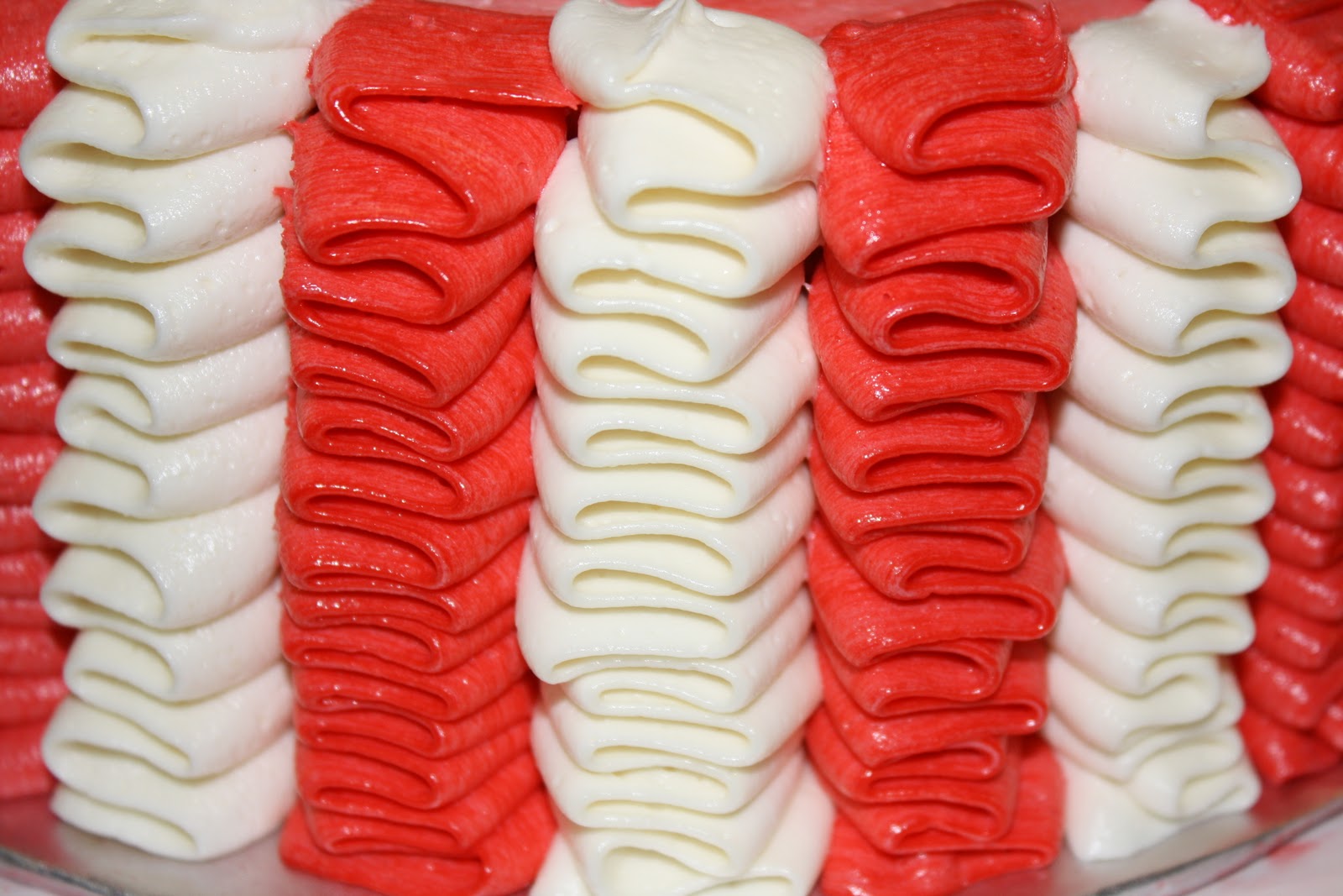 Over The Moon Baking Blog Holiday Buttercream Ribbon Cake