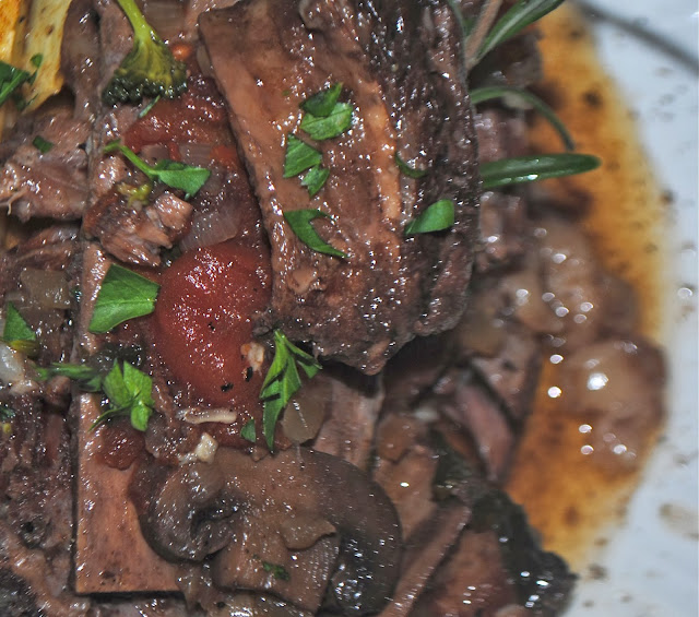 Recipe Doodle: CABERNET SHORT RIBS WITH PARMESAN POLENTA and BRAISED ...