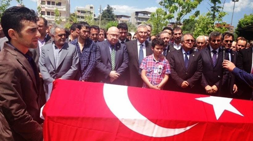 Τουρκία: Πατέρας κατέβηκε στο ορυχείο για να πεθάνει αγκαλιά με τον γιο του