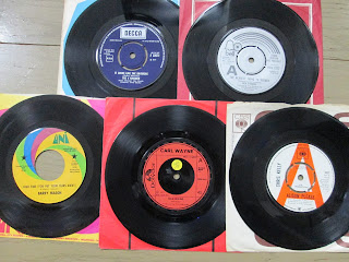 WebVANDA Pioneer レコードケース 木製 LP用とLP9枚 シングル14枚