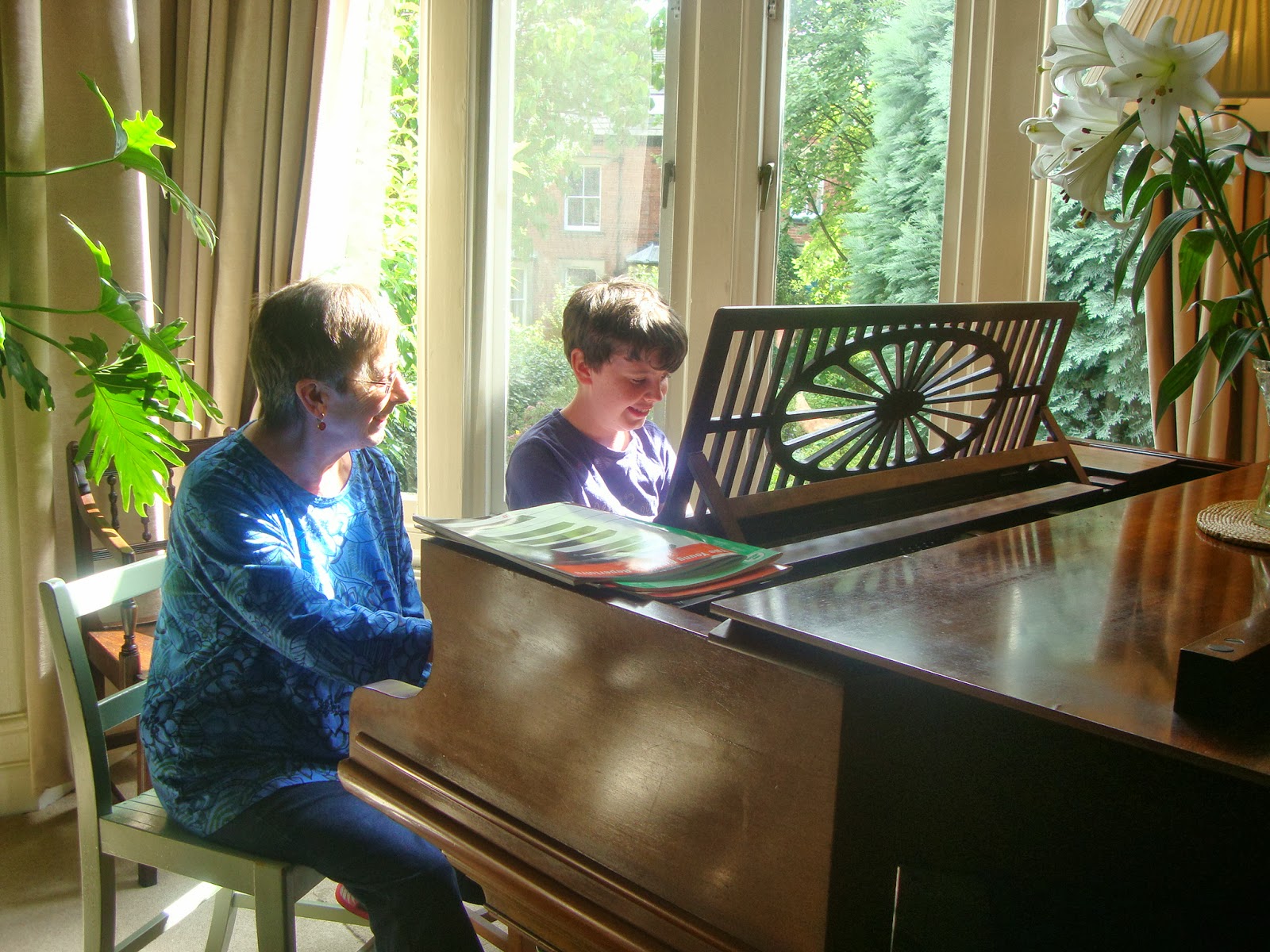 Leeds piano teacher