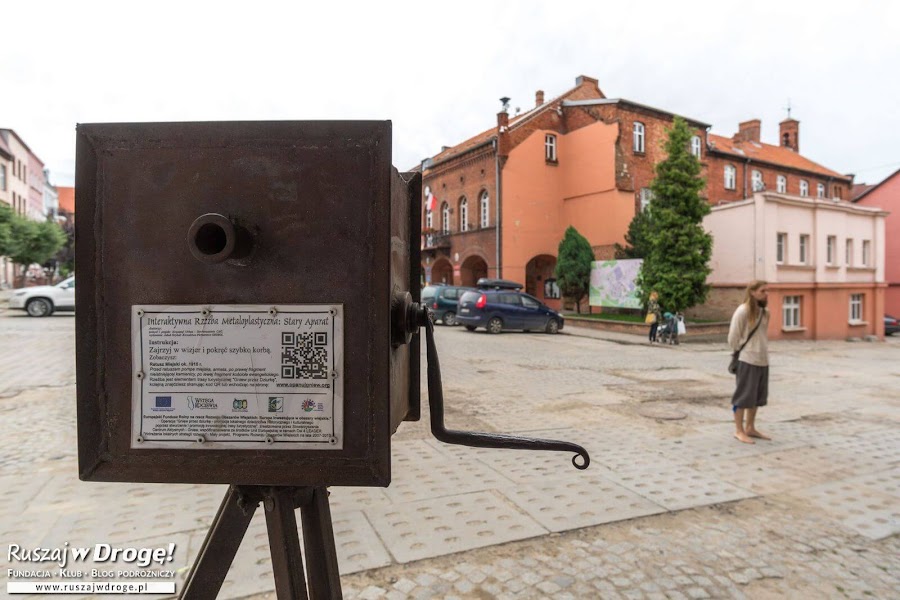 Gniewski Szlak ze starymi aparatami fotograficznymi