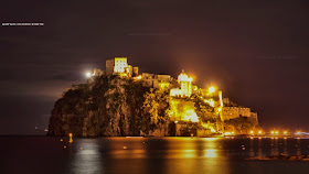 Ischia di notte, ora blu, Castello Aragonese, Lunga esposizione, Isola d' Ischia, foto Ischia, Foto Notturne di Ischia, 