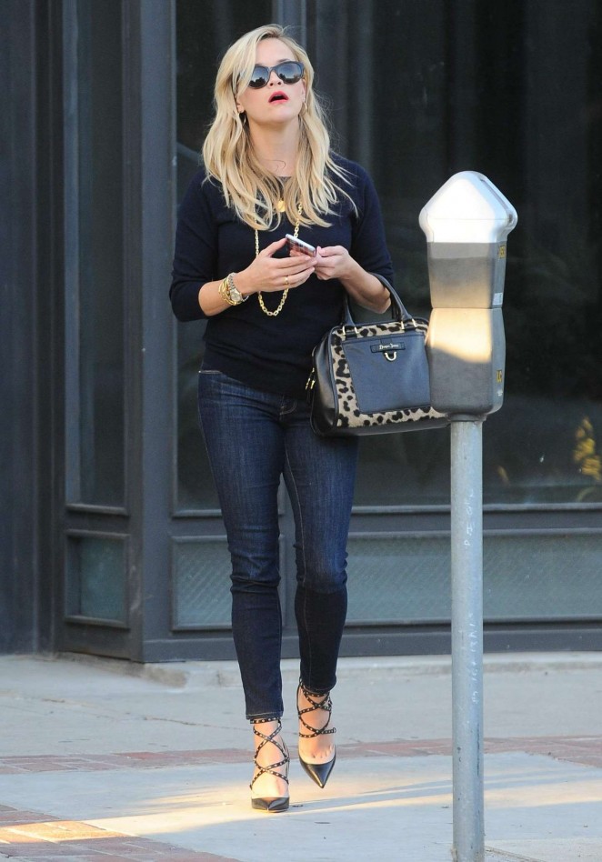 Gymnastics and More!: Reese Witherspoon in Jeans shopping in Santa Monica