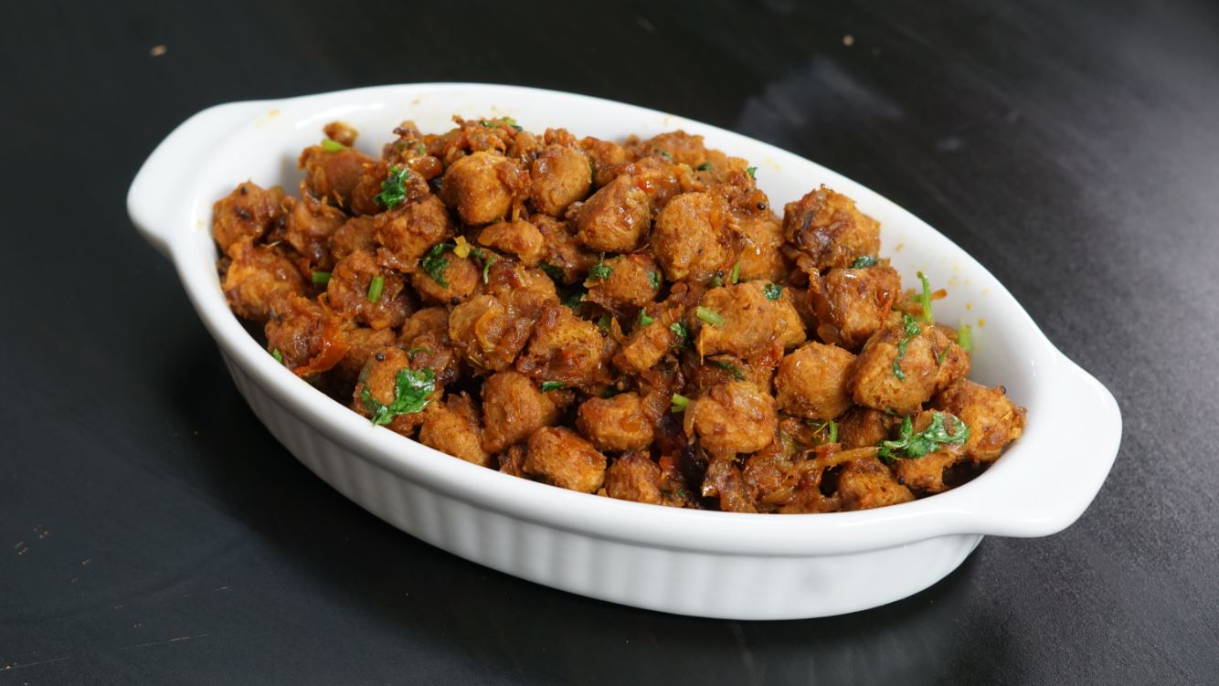 Soya Chunks Fry / Meal Maker fry Recipe Steffi's Recipes