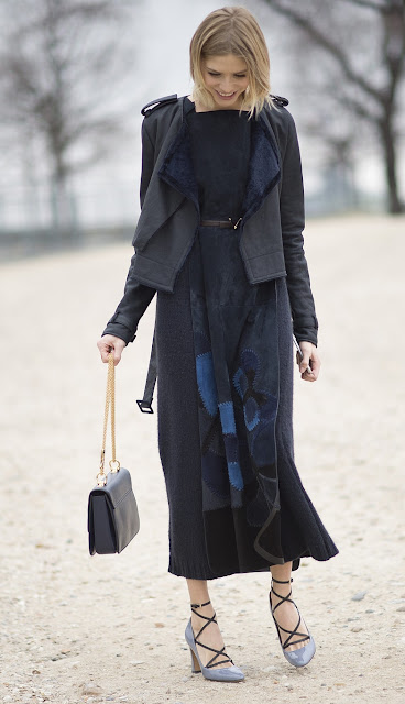 Looks de street style durante as fashion week semanas da moda em Paris, Nova Iorque, Milão Looks de street style durante as fashion week semanas da moda em Paris, Nova Iorque, Milão