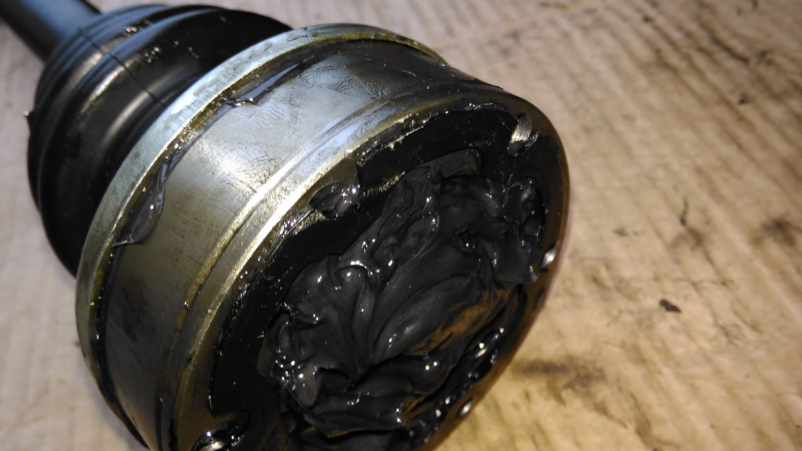 Motoring Culture Magazine CV Axle Replacement Audi A3 (8PA)